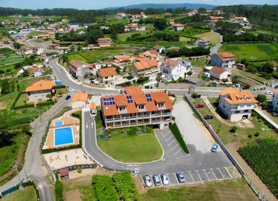Apartamentos Turisticos Eira Do Mar Aios Exterior photo