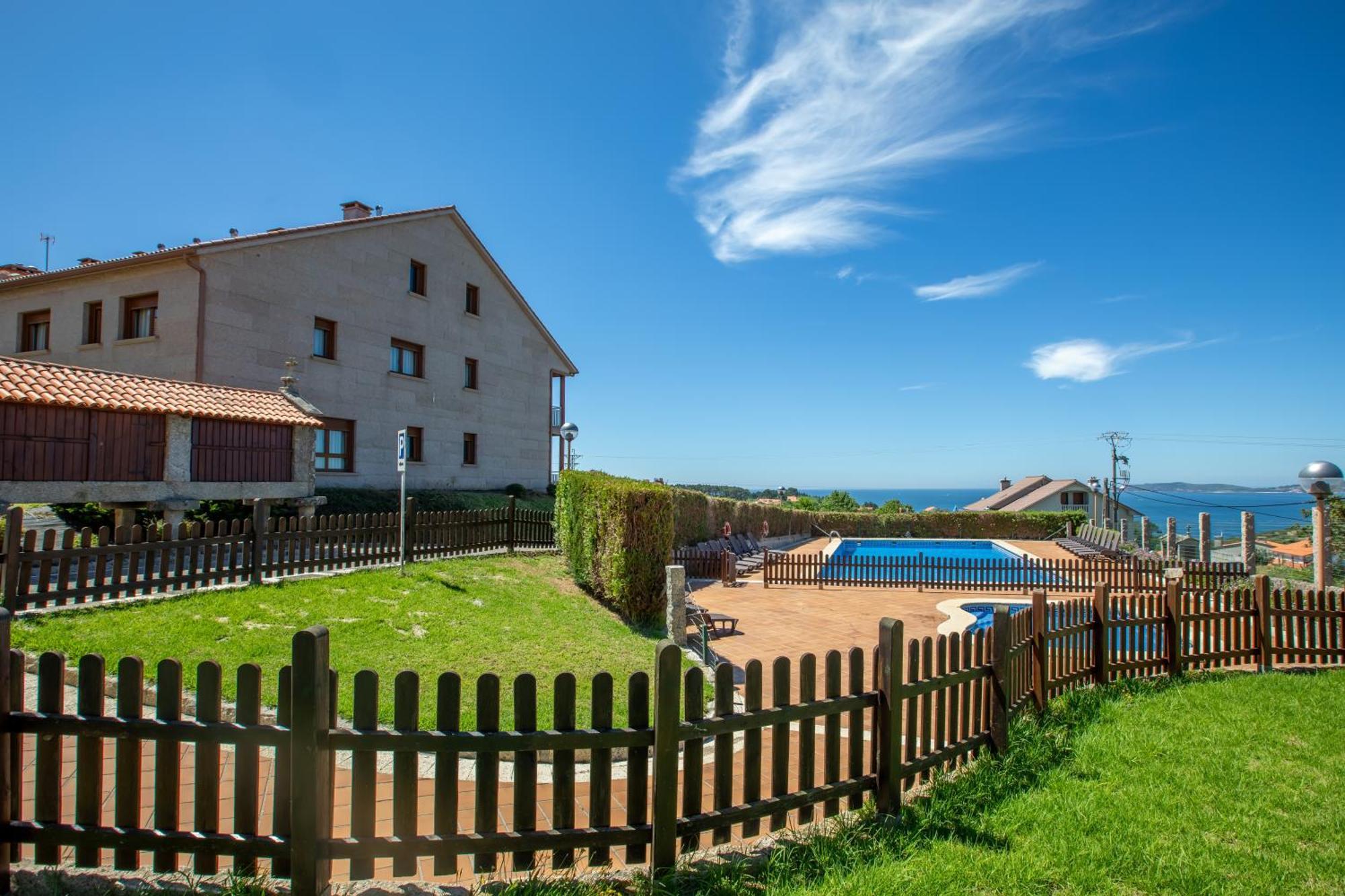 Apartamentos Turisticos Eira Do Mar Aios Exterior photo