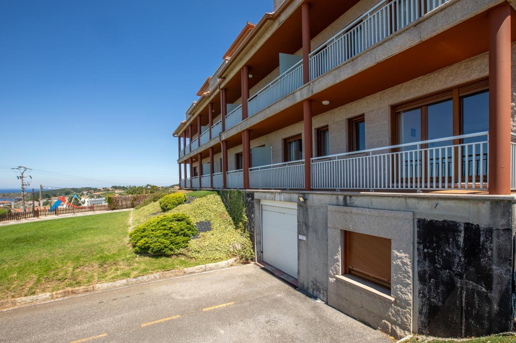 Apartamentos Turisticos Eira Do Mar Aios Exterior photo